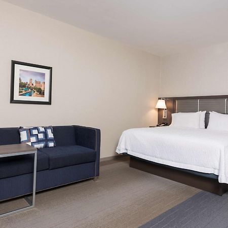 Hampton Inn & Suites Indianapolis-Keystone, In Exterior photo
