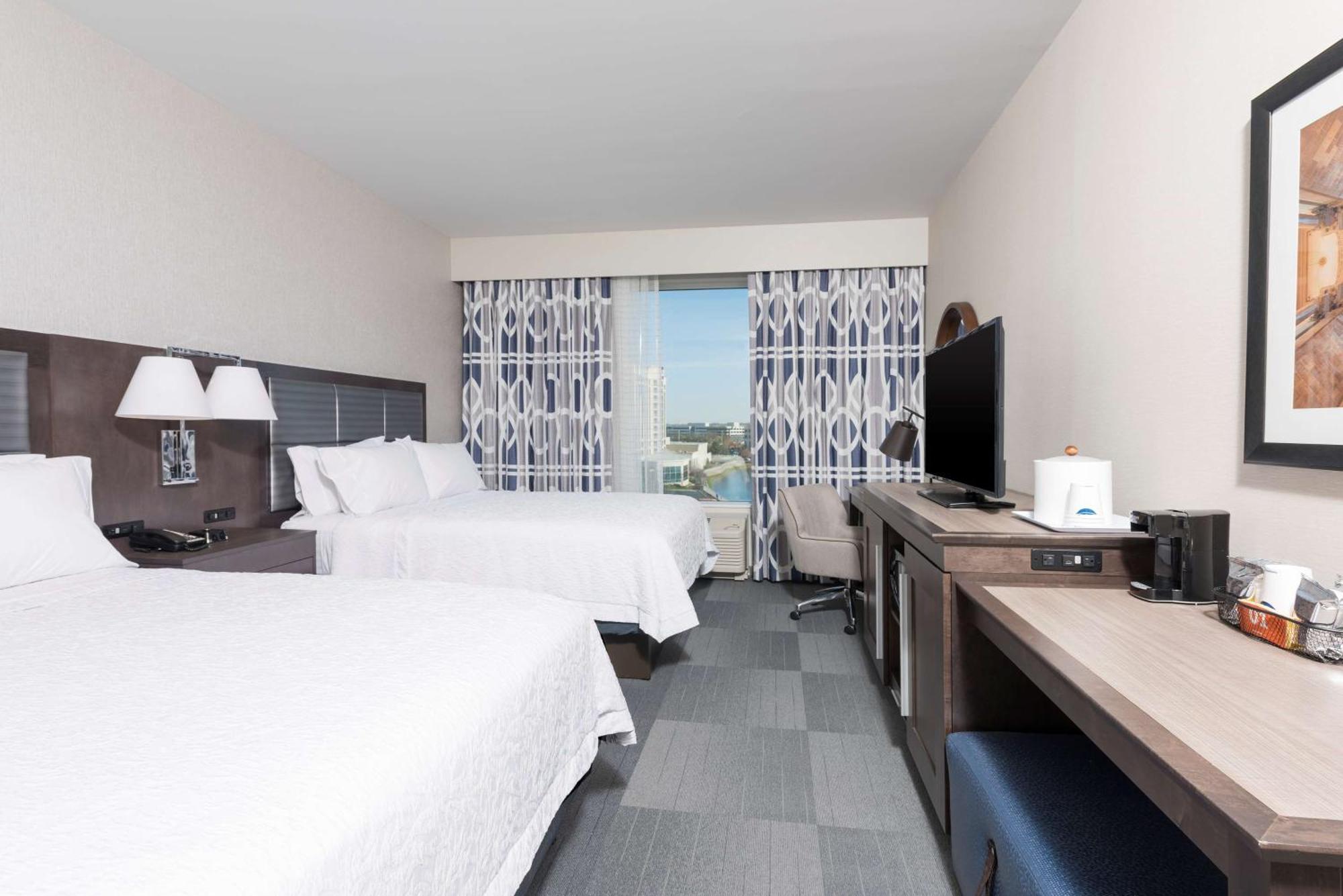 Hampton Inn & Suites Indianapolis-Keystone, In Exterior photo