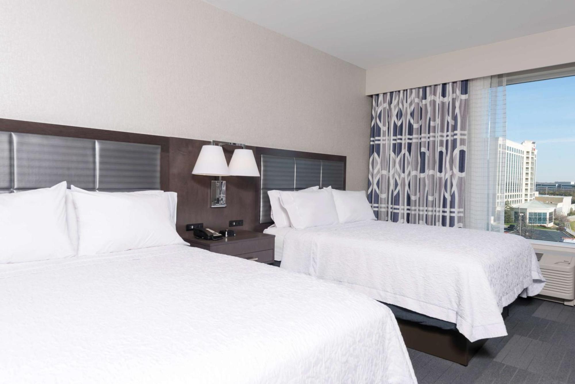 Hampton Inn & Suites Indianapolis-Keystone, In Exterior photo